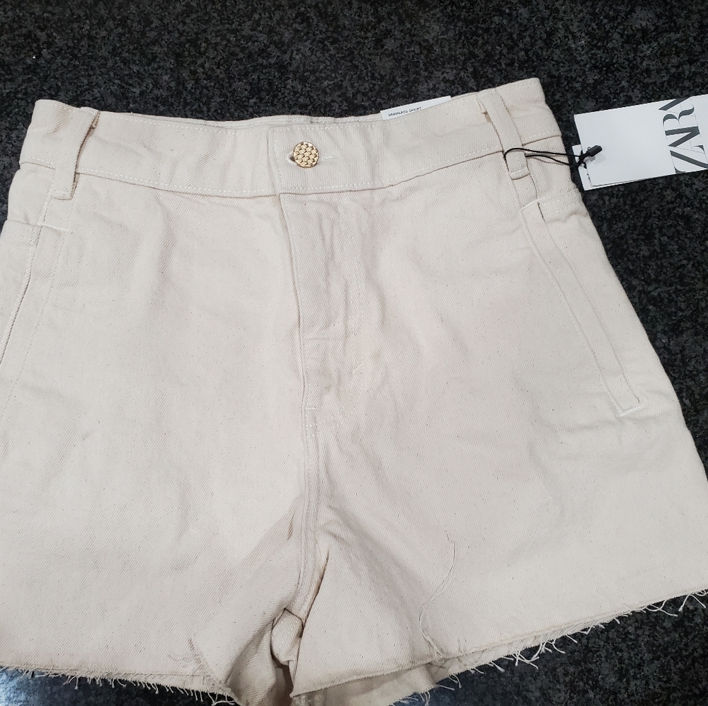 ZARA  Shorts